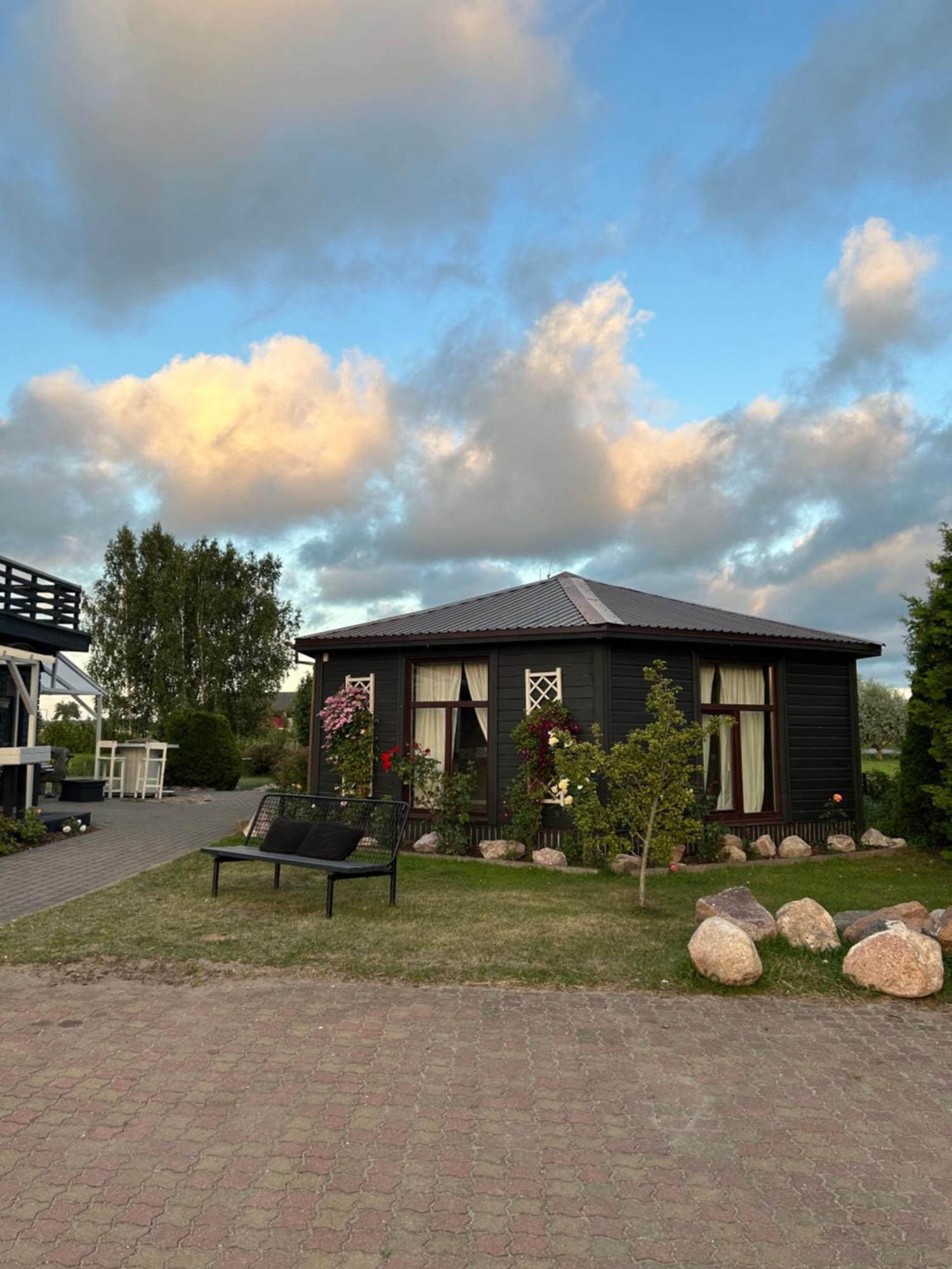 Hotel Spicite Ventspils Exterior foto