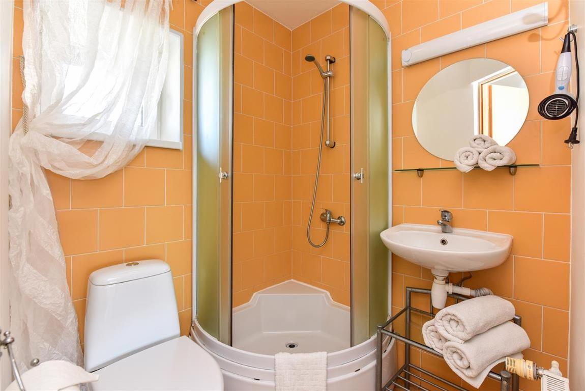 Hotel Spicite Ventspils Habitación foto